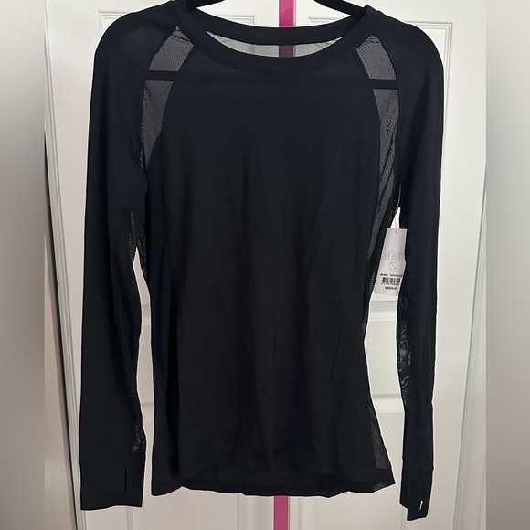 Shape Athletic Top - Picture 4 of 6